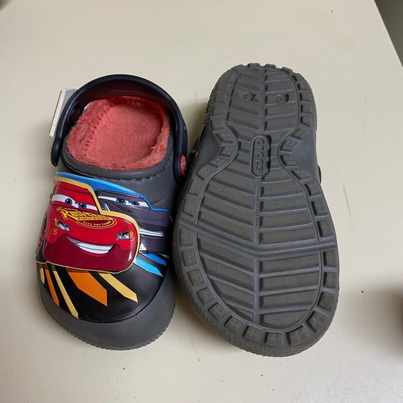 Crocs - Picture 2 of 3